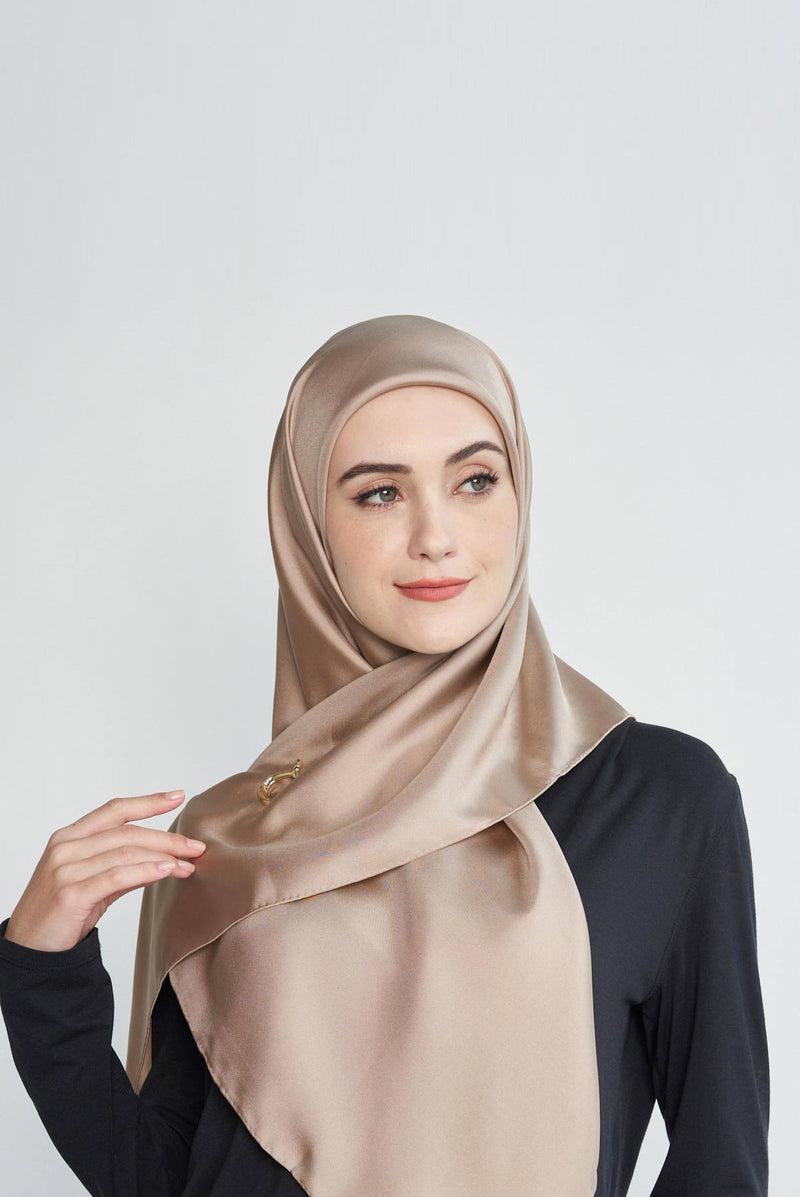 feels like a dream square TWILL SILK Medium