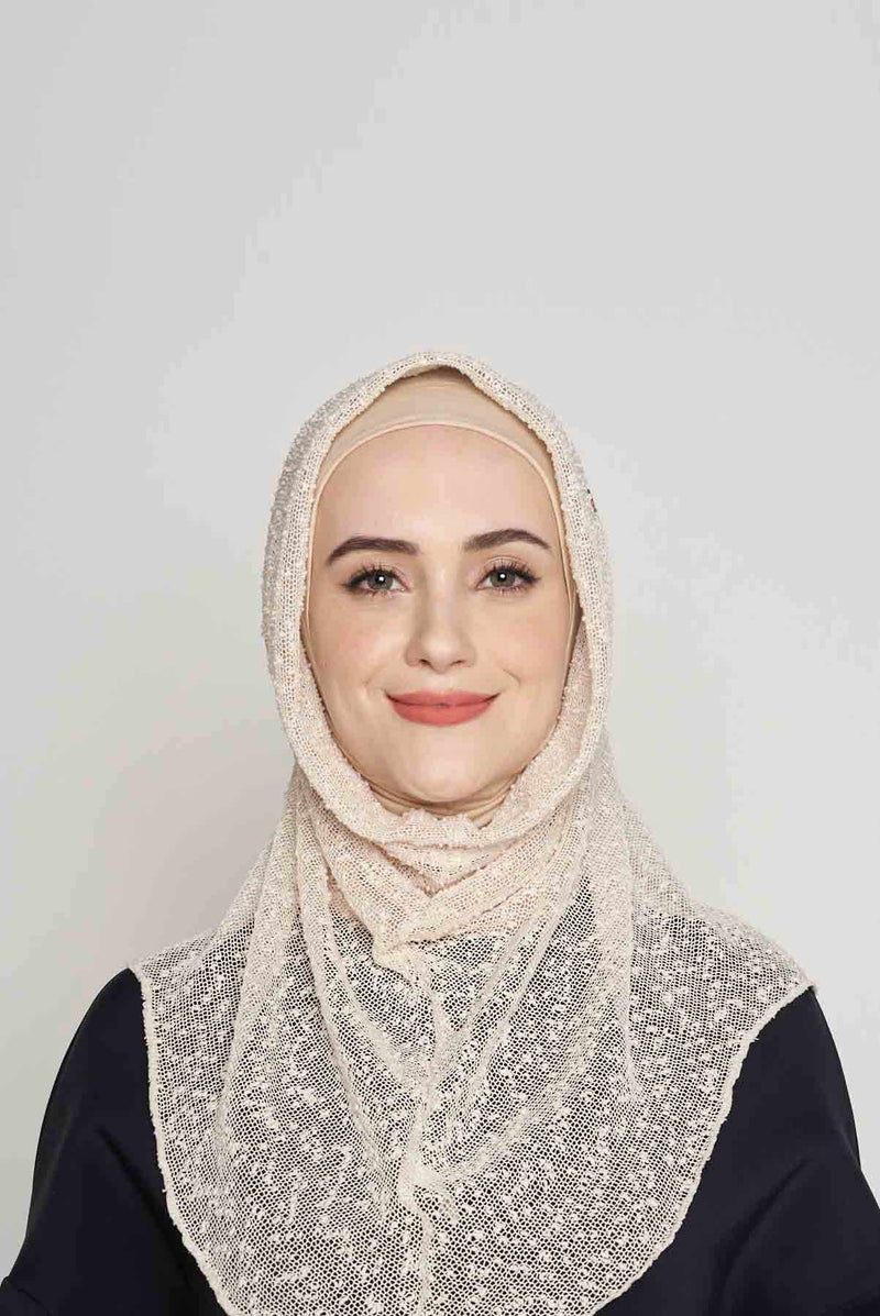 the knitted instant scarf