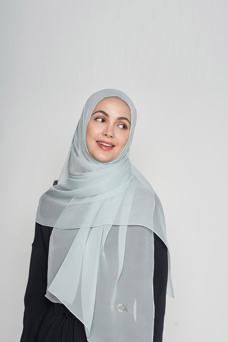 nude essentials scarf CREPE SILK