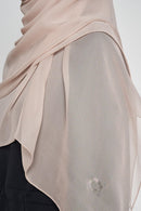 nude essentials scarf CREPE SILK
