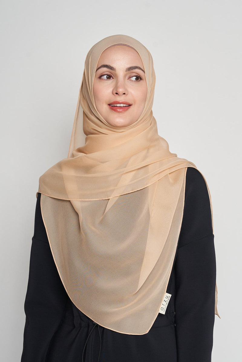 text -- crepe silk charming beige