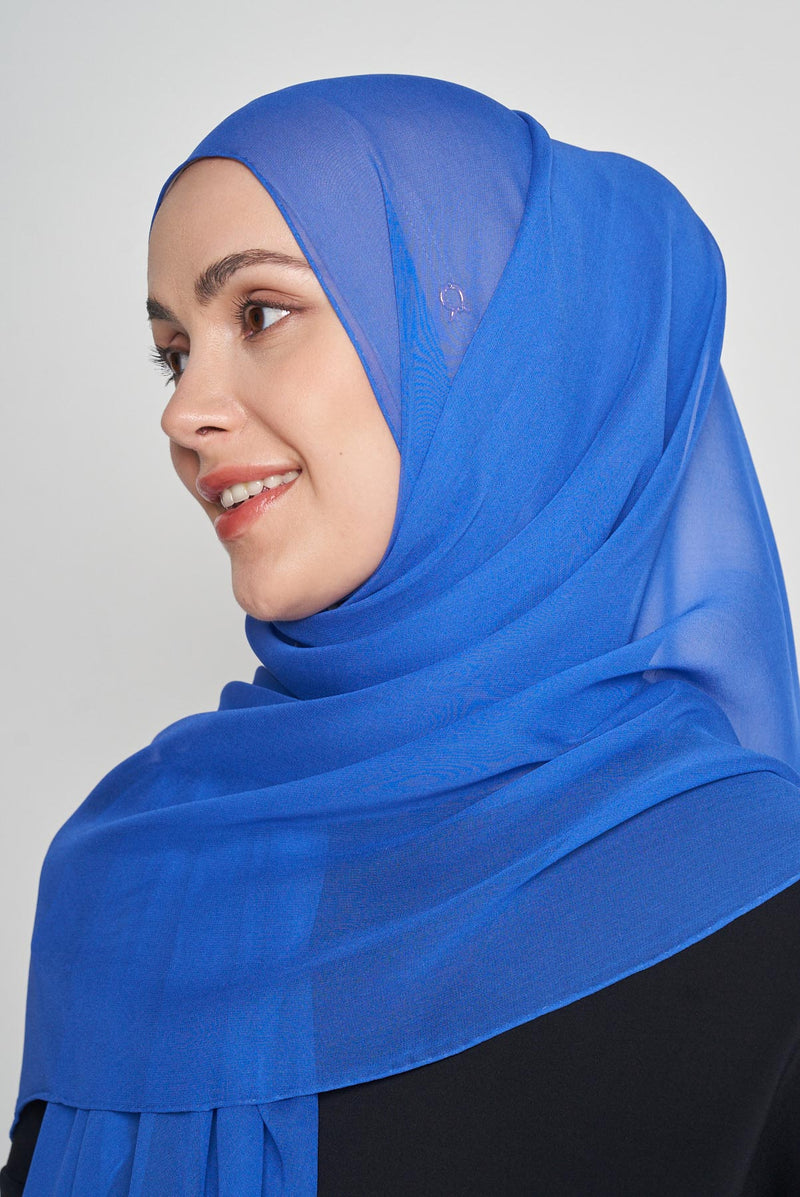 text -- crepe silk jet set blue
