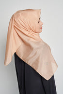text -- lustrous arzu peach