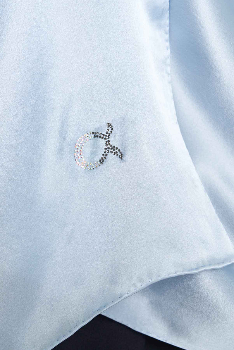 text -- high gloss baby blue