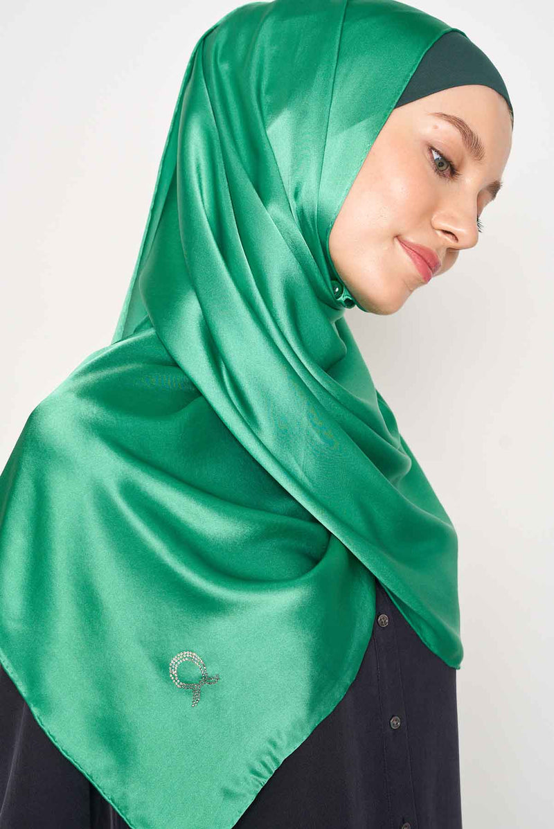 text -- high gloss emerald