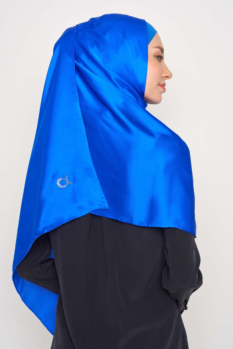 text -- high gloss jet set blue