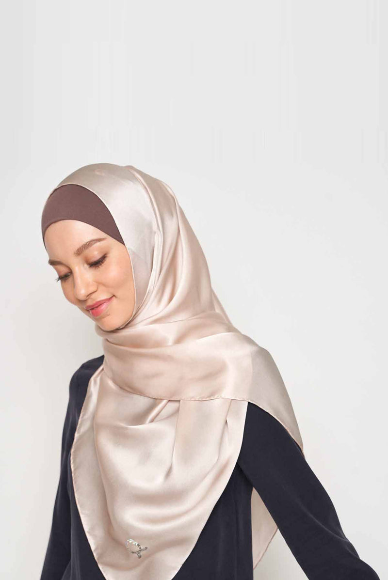 feels like a dream scarf SERIOUSLY SATIN SILK
