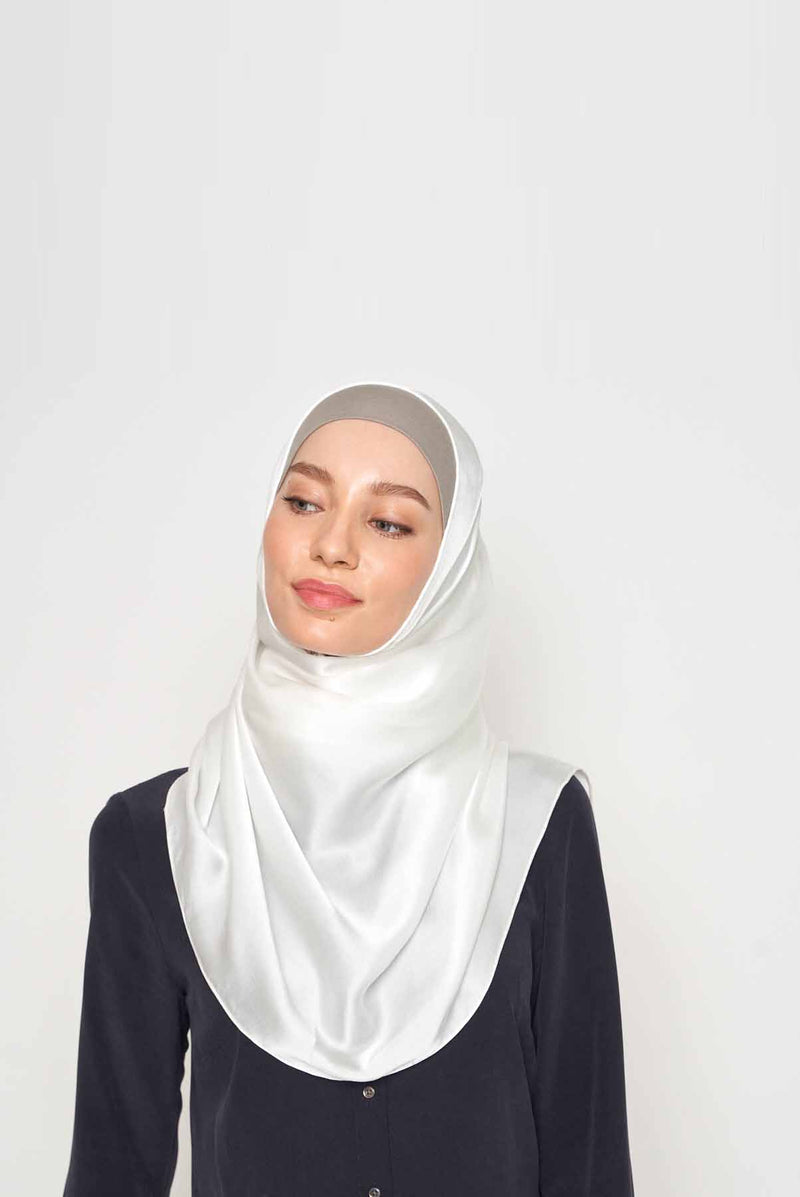 feels like a dream scarf SERIOUSLY SATIN SILK