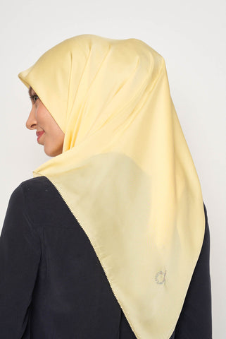 text -- gorgeous yellow