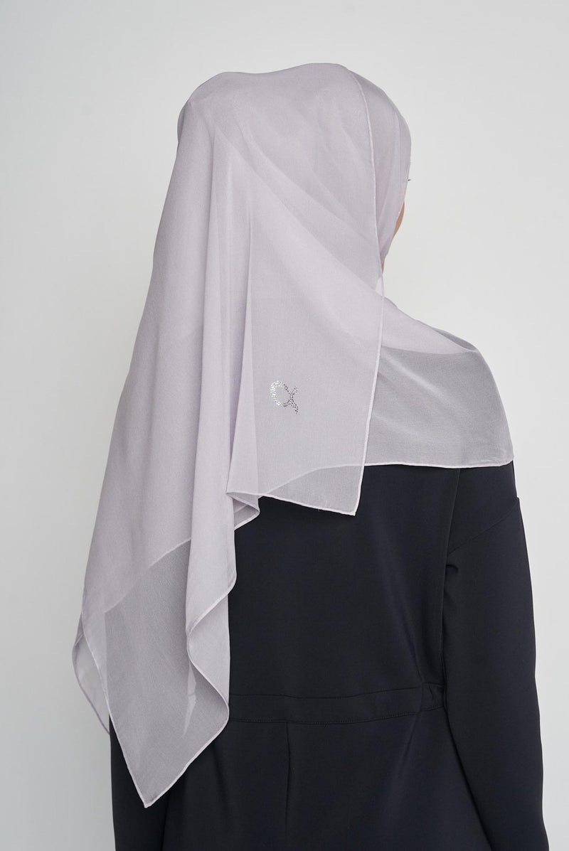 text -- crepe silk grey lilac