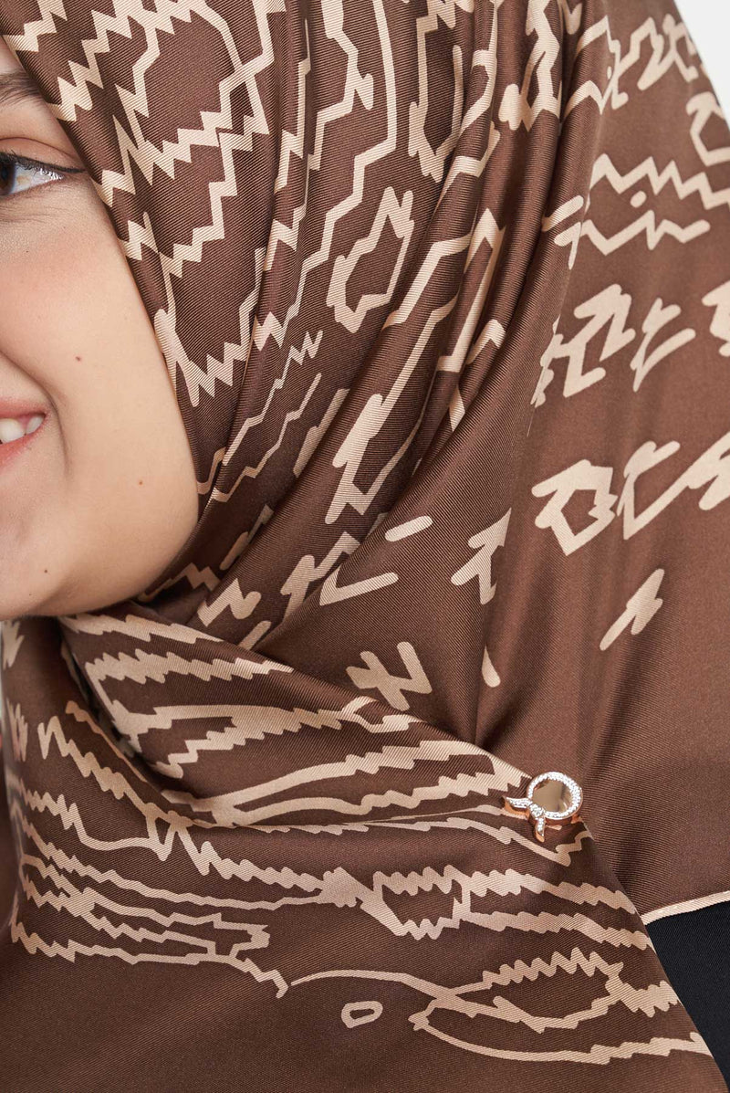 text -- shimmering thumbprint turkish coffee