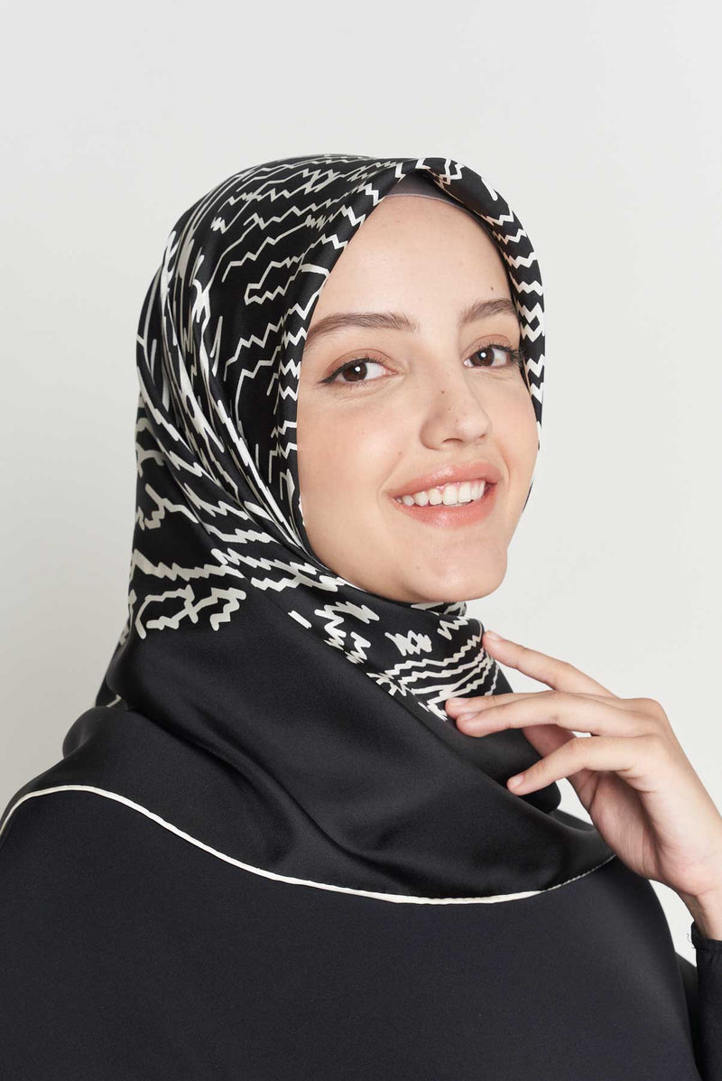 text -- shimmering thumbprint sophisticated black