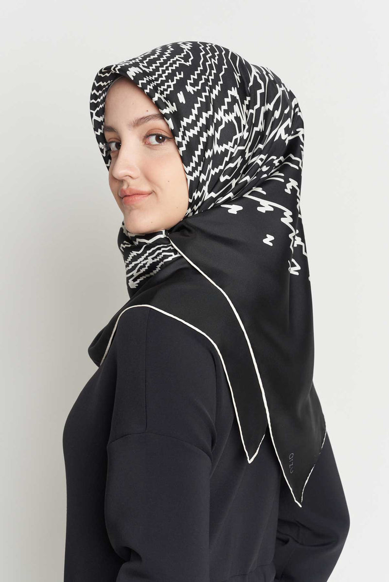text -- shimmering thumbprint sophisticated black