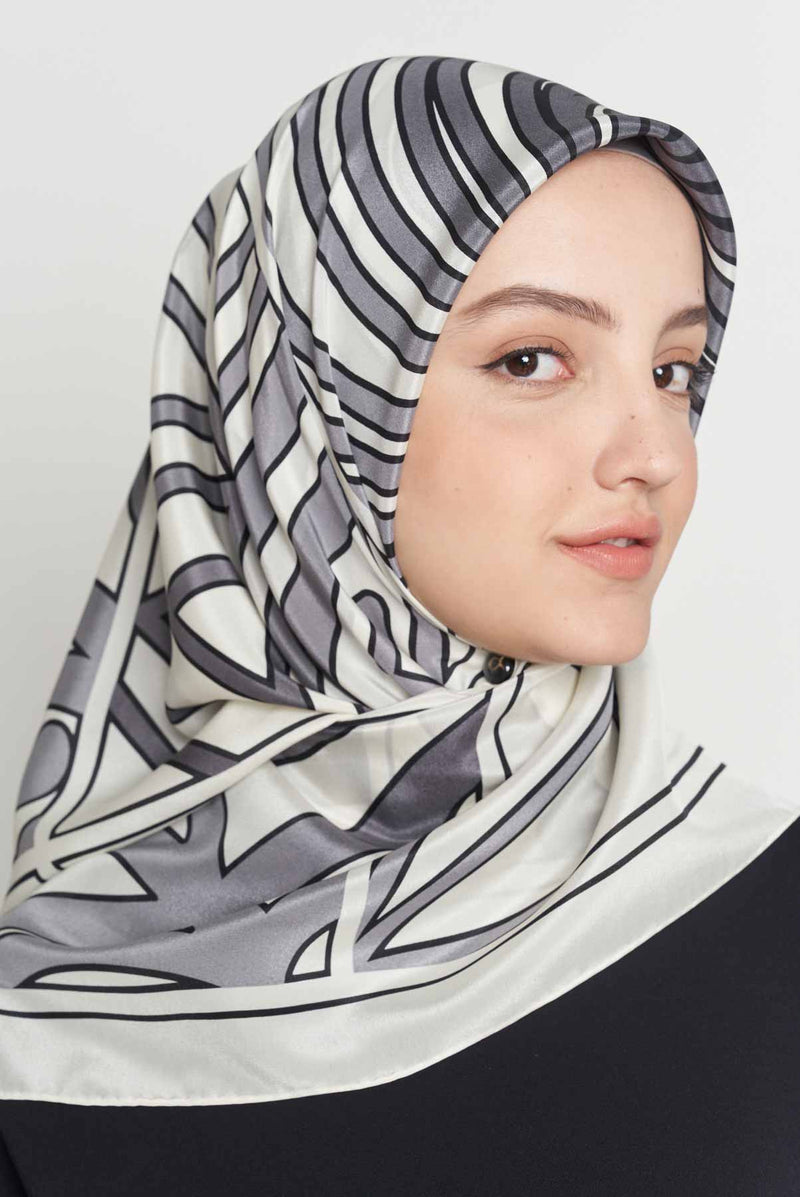 text -- arabesque porcelain white
