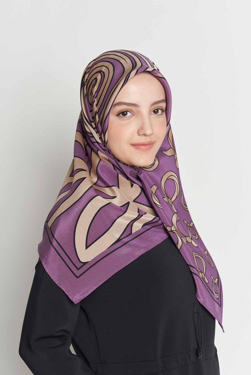 text -- arabesque purple