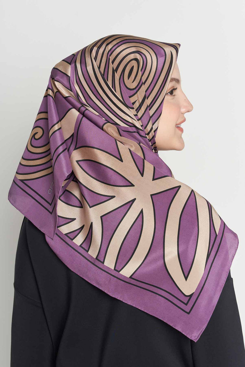 text -- arabesque purple