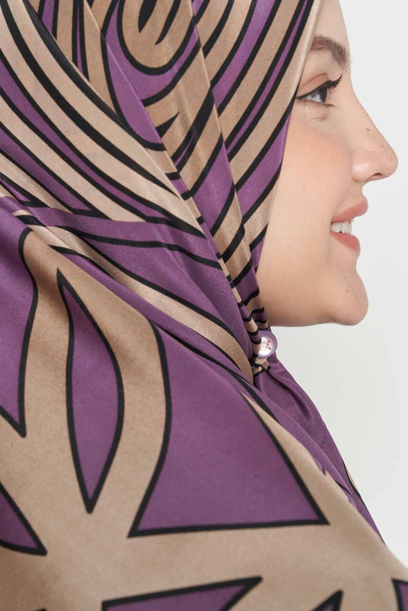 text -- arabesque purple