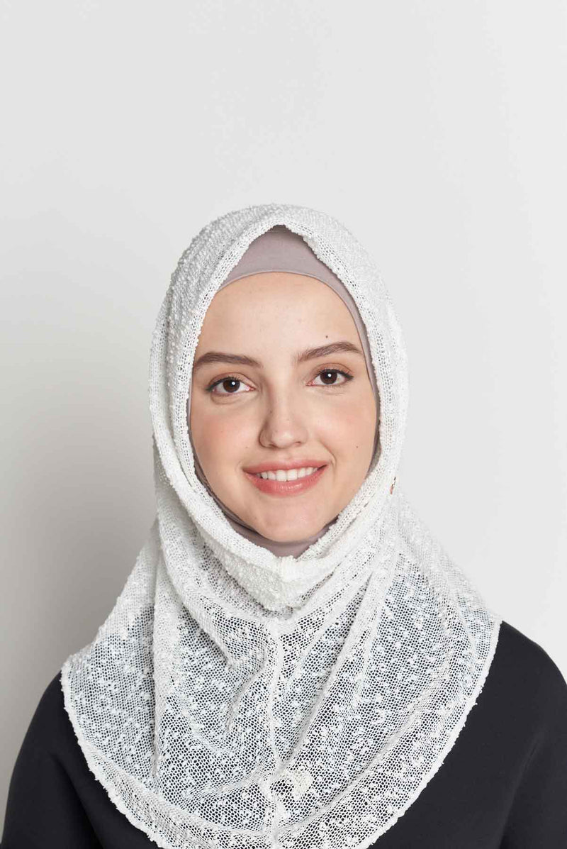 the knitted instant scarf