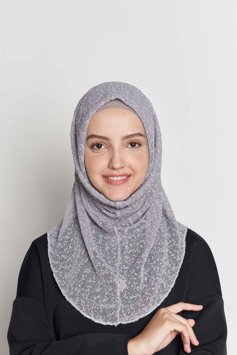 the knitted instant scarf