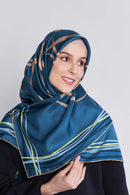 text -- beauty dark teal