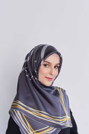 beauty that never fades square TWILL SILK Medium