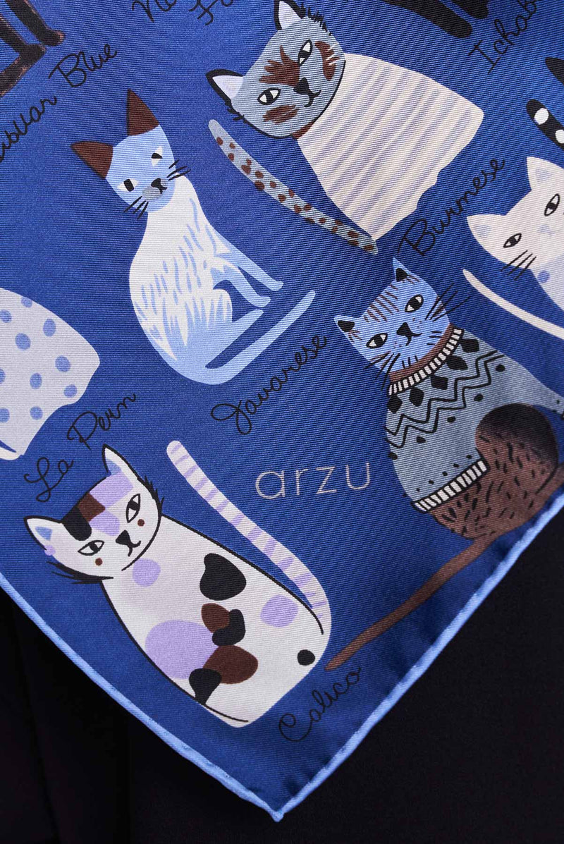 text -- cats royal blue