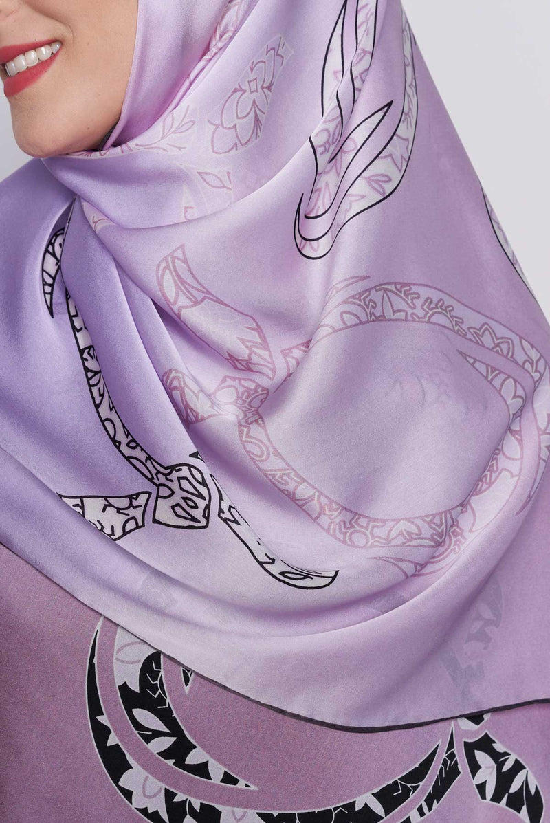 text -- arzu knot purple