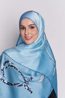 text -- arzu knot turkish blue