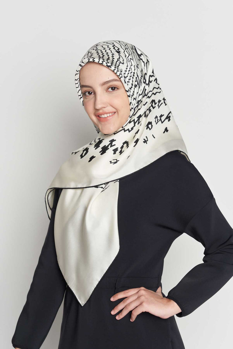 text -- shimmering thumbprint ivory