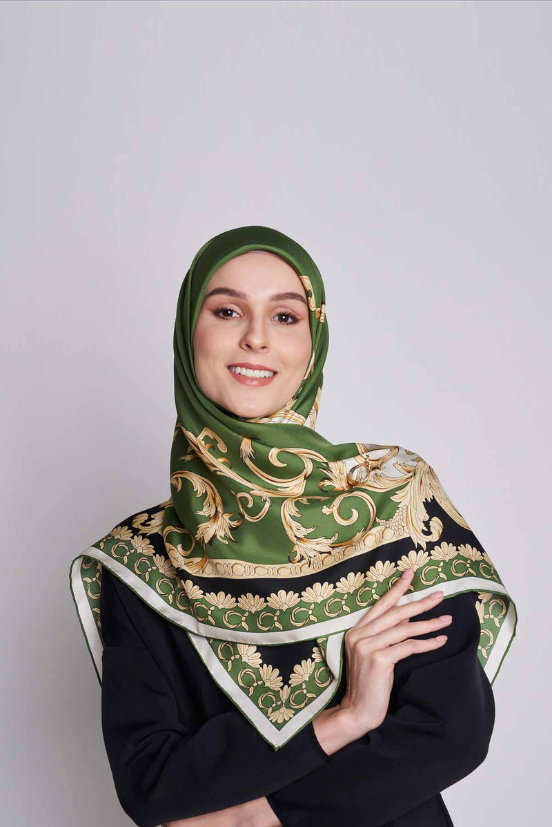 twirly desires square TWILL SILK Medium