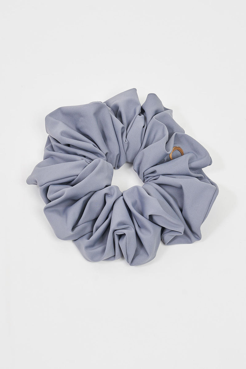 text -- scrunchie modern grey