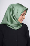 text -- shimmering olive