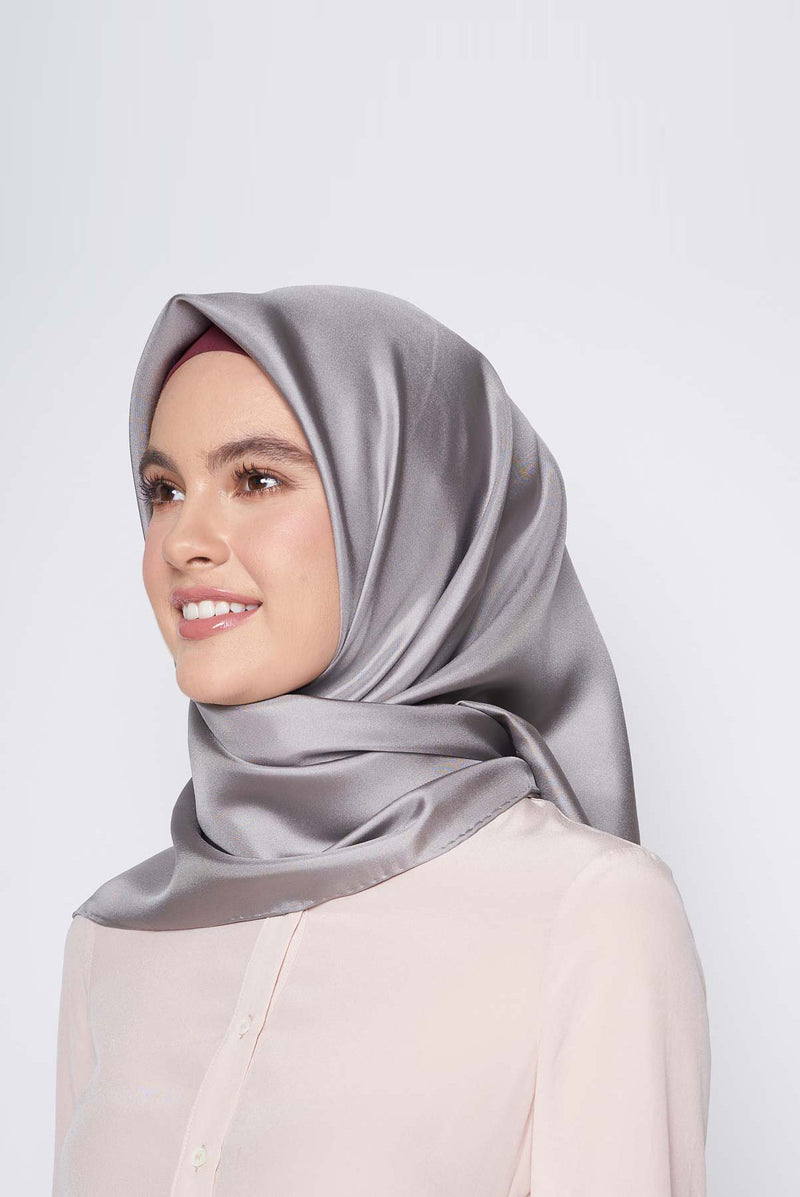 feels like a dream square TWILL SILK Medium