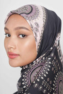 text -- ottoman sophisticated black