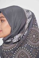 text -- ottoman caviar grey