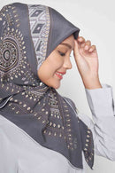 text -- ottoman caviar grey
