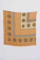 text -- ottoman queenly gold