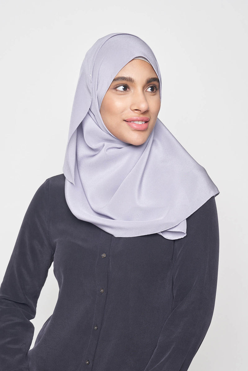 text -- lustre grey lilac