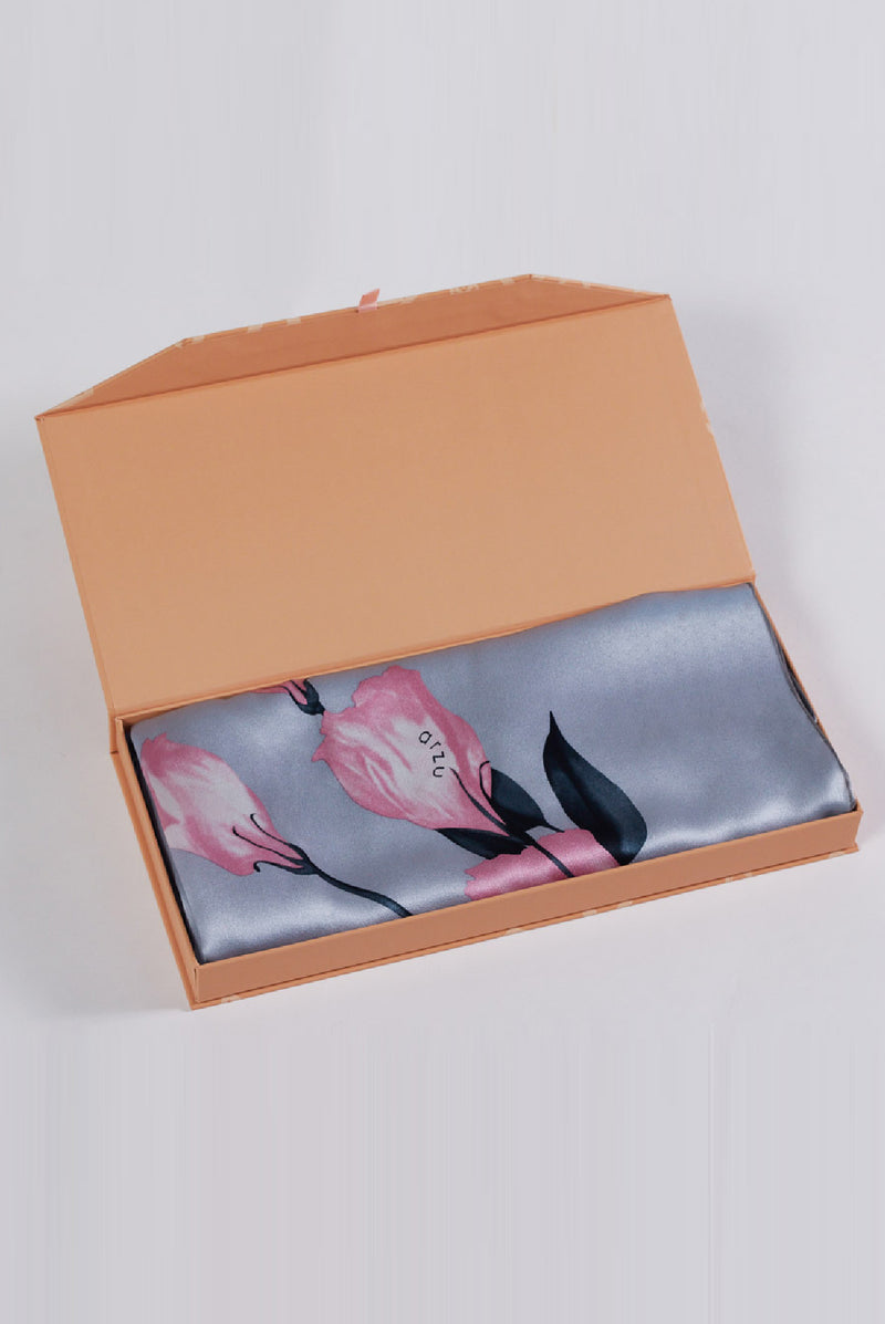 text -- gift box pink
