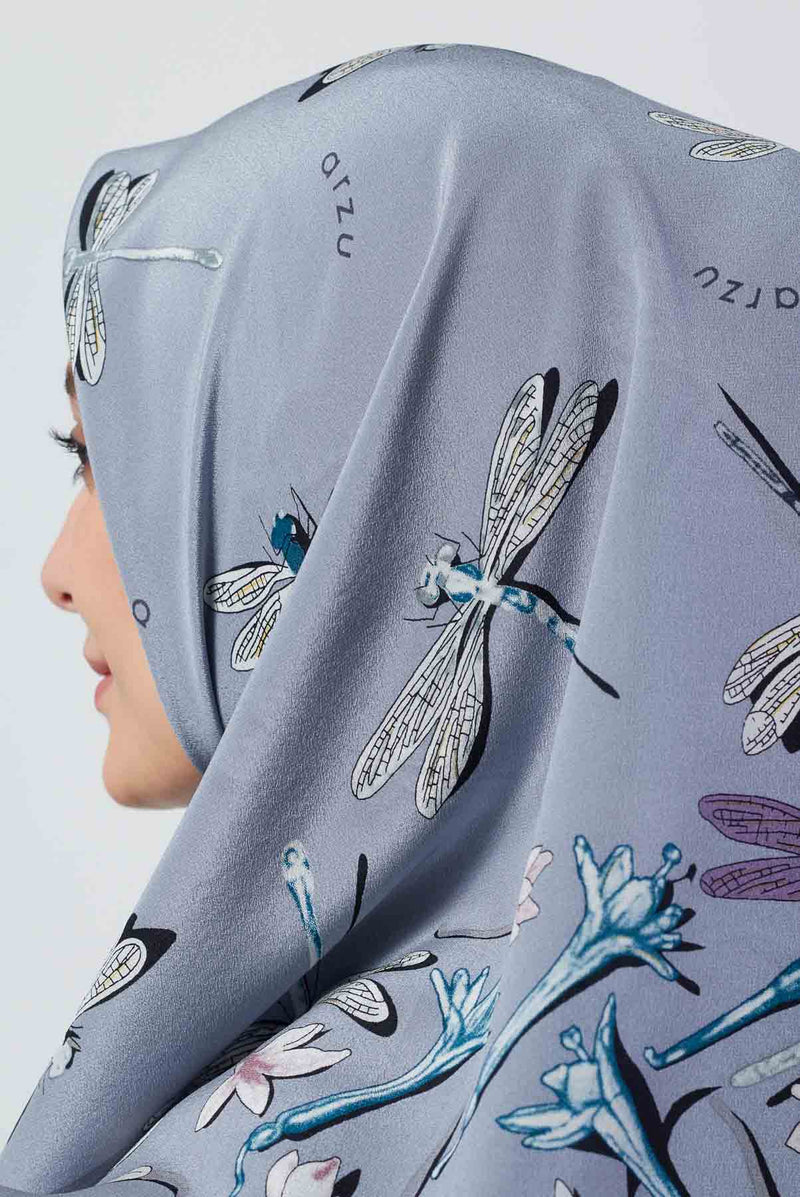 text -- dragonfly mist grey