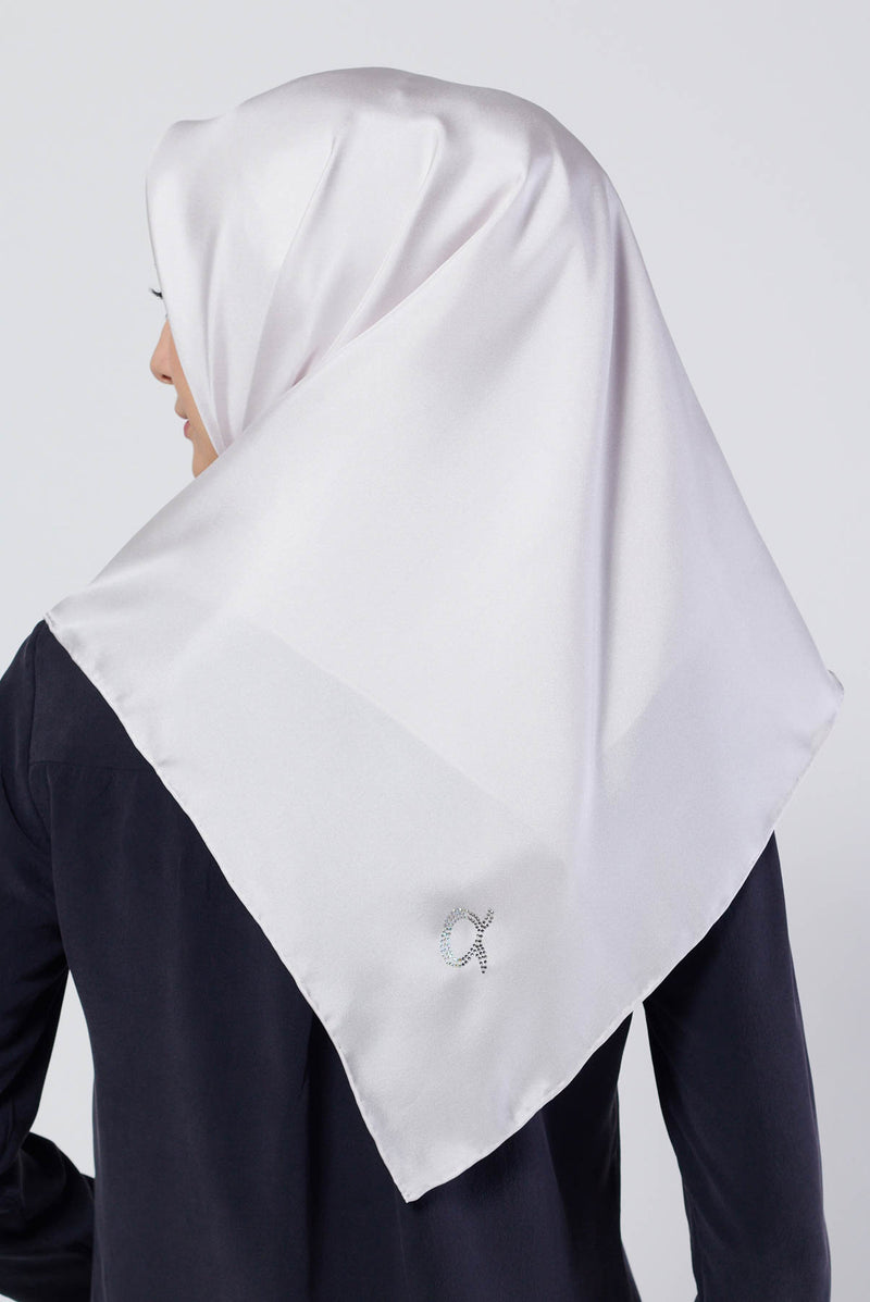 feels like a dream square TWILL SILK Medium
