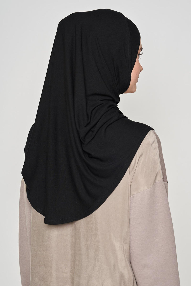 text -- sport to office sophisticated black