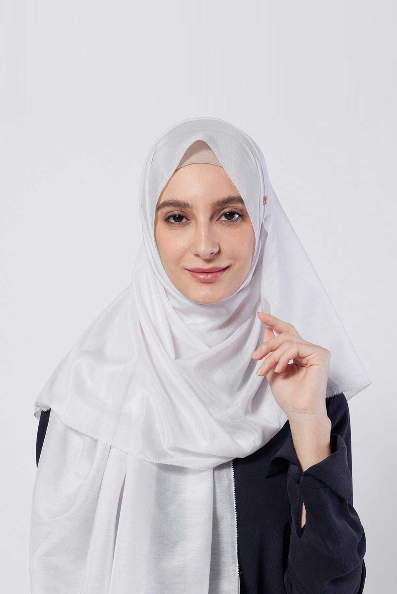 the good wrinkles scarf SILKOT tooth stitch hem