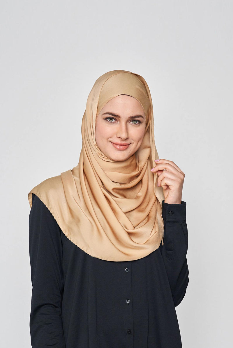 plaintastic mute satin scarf No-Silk Silk™ tooth stitch hem