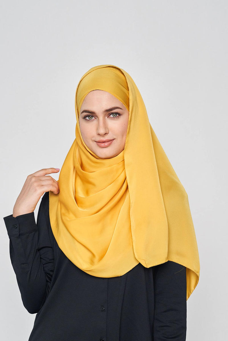 plaintastic mute satin scarf No-Silk Silk™ tooth stitch hem