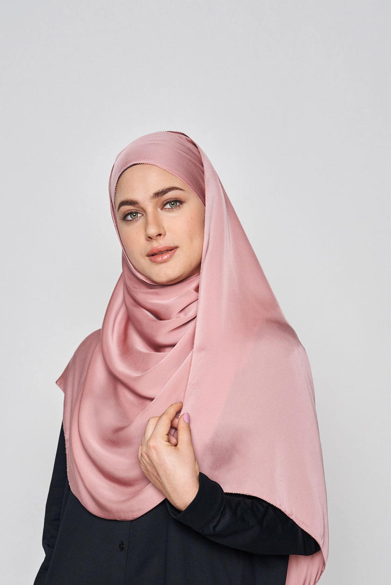 plaintastic mute satin scarf No-Silk Silk™ tooth stitch hem