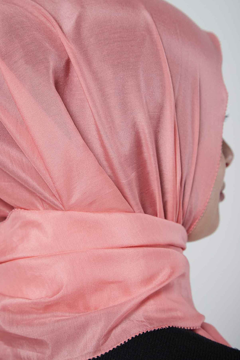 text -- lustrous delicate pink