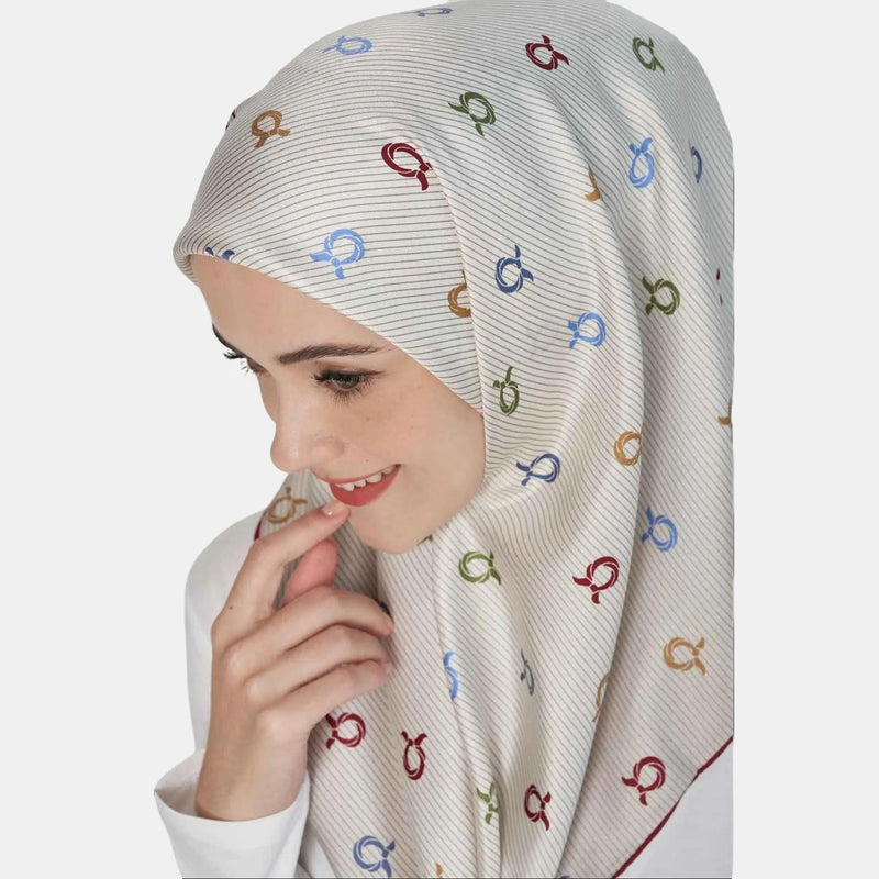 arzu tie the knot TWILL SILK square V2 | printed hijab with natural shimmer
