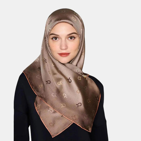 arzu tie the knot TWILL SILK square V2 | printed hijab with natural shimmer