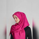 arzu feels like a dream square TWILL SILK Medium with natural silk Shimmer